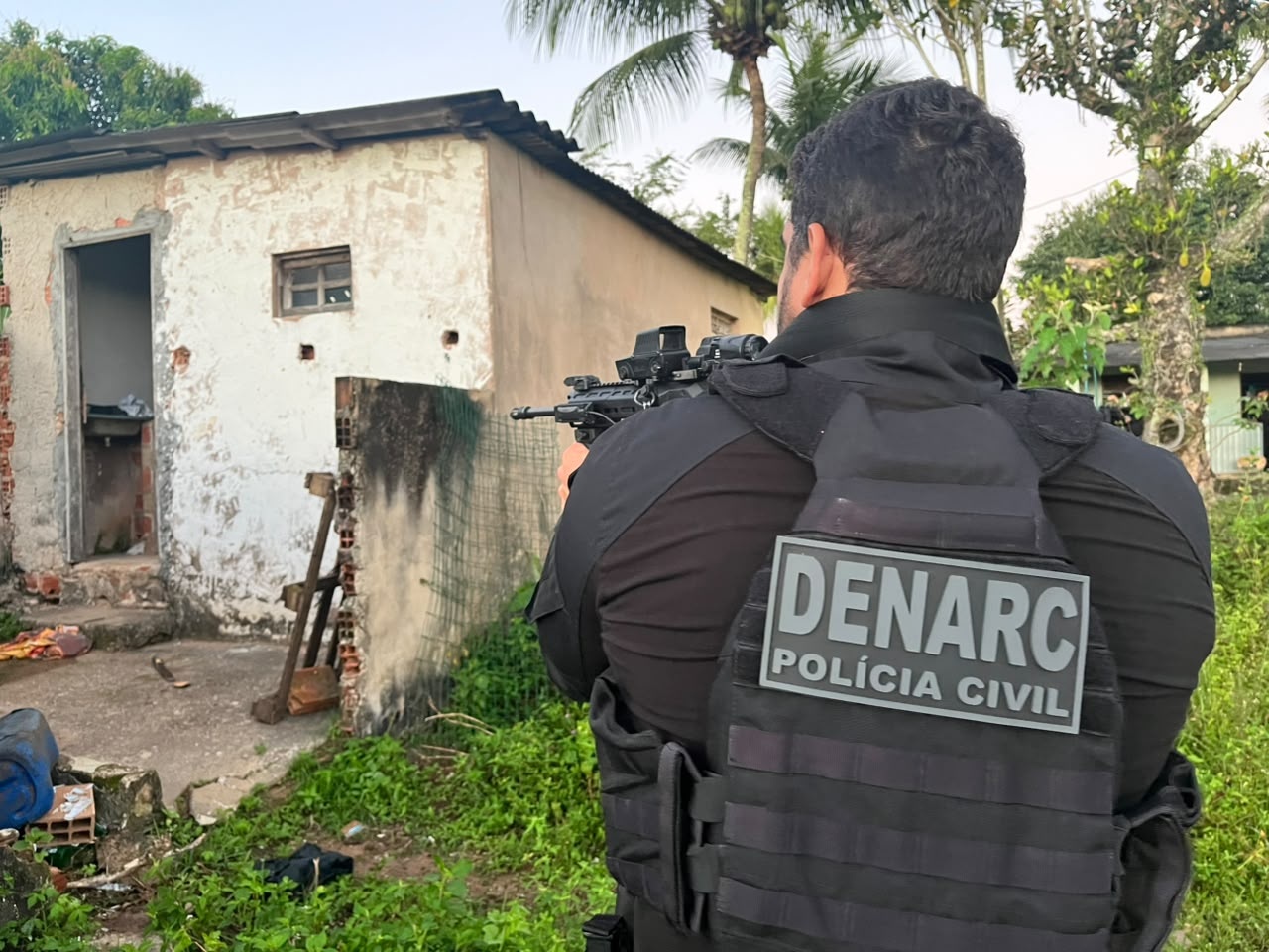 “Perímetro Zero”: Operação policial cumpre mandados contra grupo criminoso com atuação em Salvador e Região Metropolitana