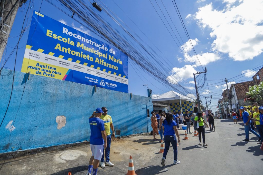 Escola Maria Antonieta Alfarano, Cajazeiras, Salvador