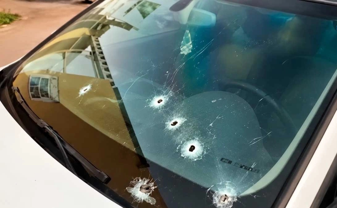 Barreiras: Homem é baleado dentro de veículo durante tentativa de execução no Oeste baiano
