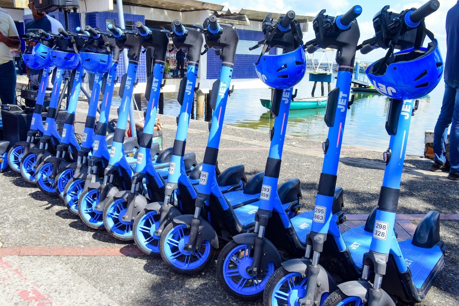 Patinetes elétricos ultrapassam 1 mi de viagens realizadas em Salvador