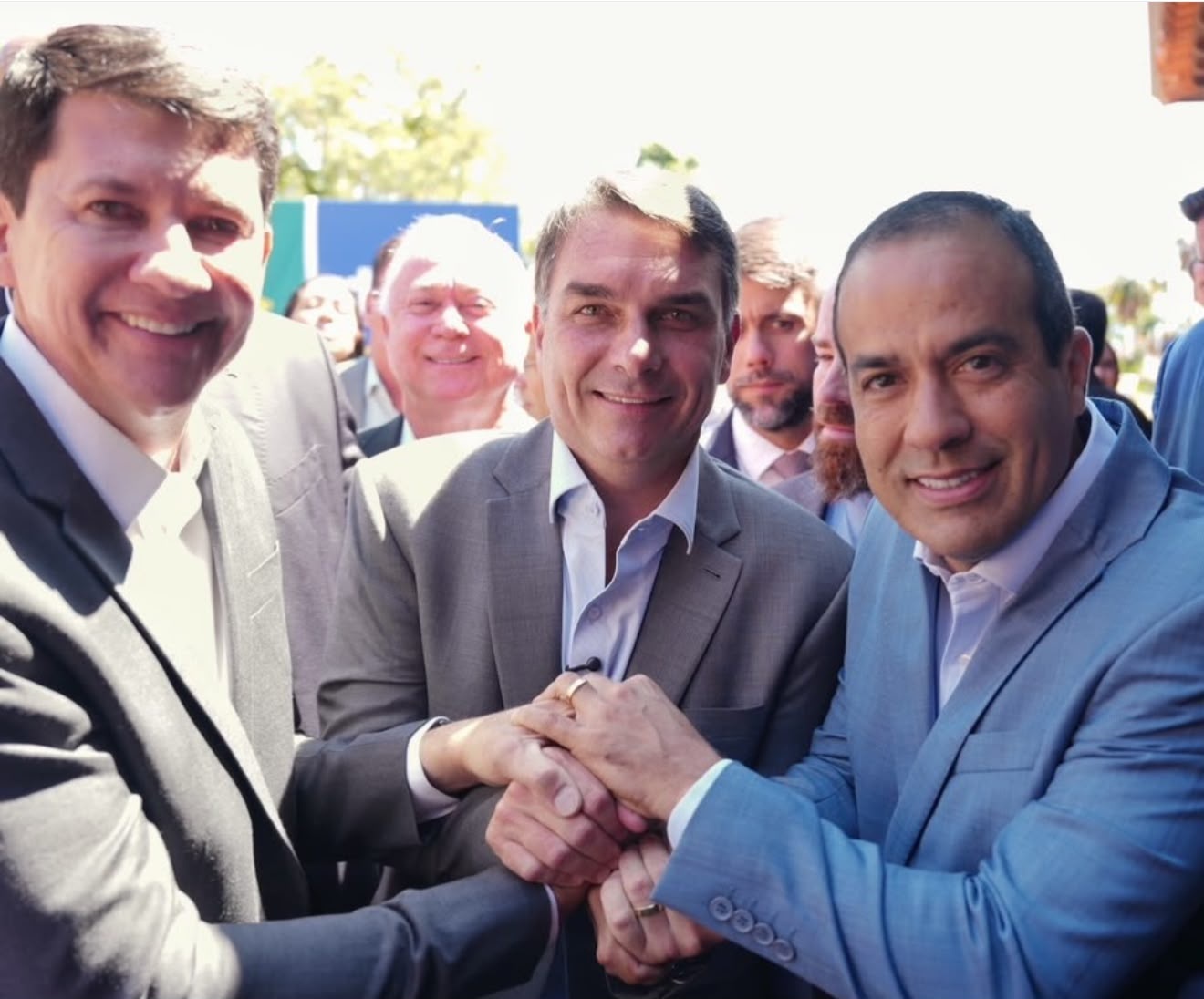 Em reunião de alinhamento, Bruno Reis é obrigado a controlar "saia-justa" provocada por secretária defensora de Flávio Bolsonaro