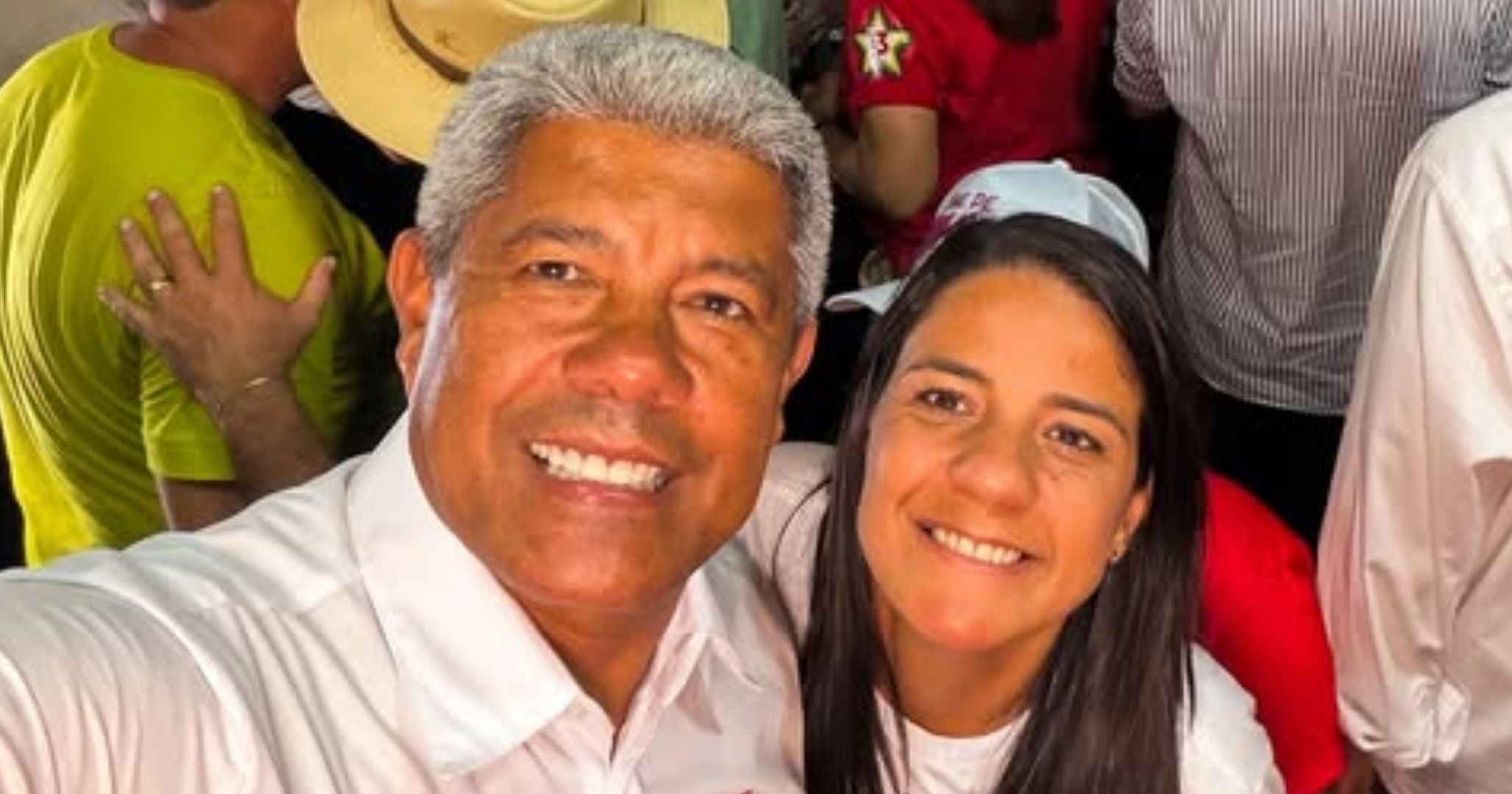 Ex-secretária de Jerônimo, Rowenna Brito assume vaga na AL-BA com trajetória na educação e foco na juventude