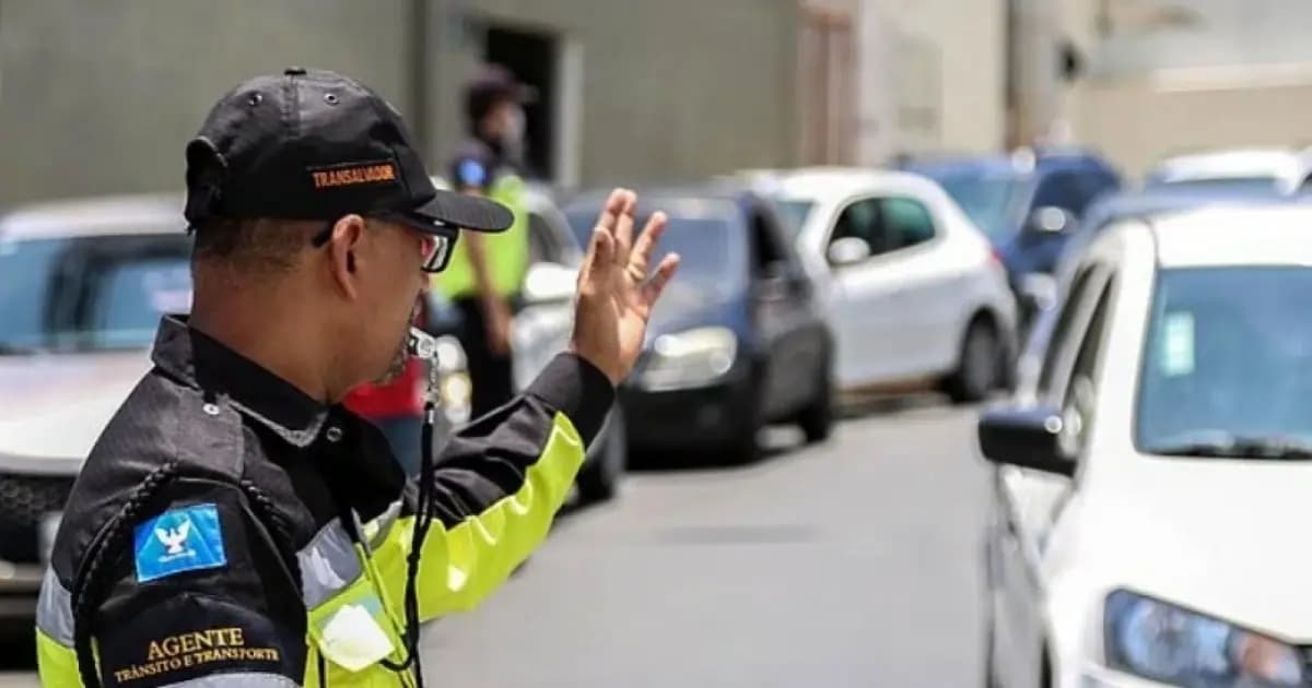 Obras do metrô provocam alterações no trânsito na região do Campo Grande, em Salvador