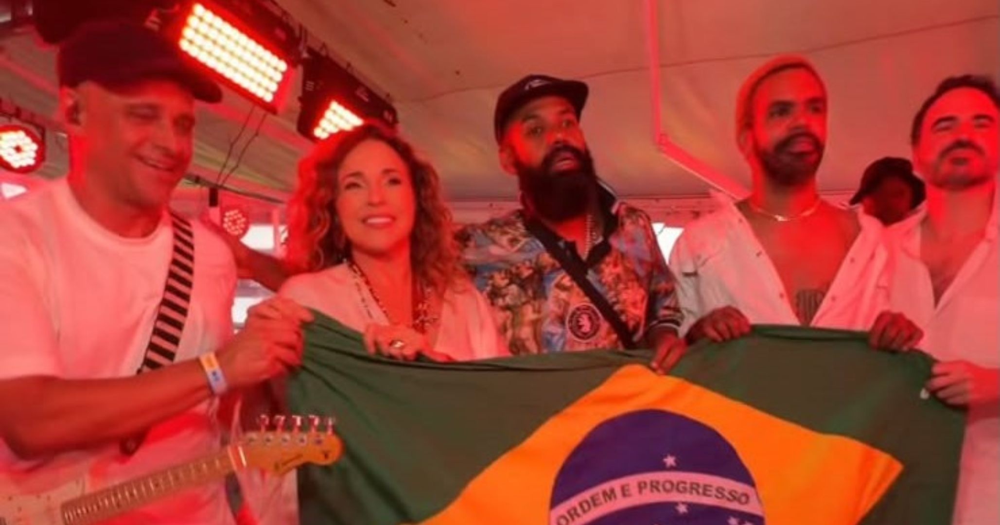 Daniela reúne BaianaSystem, Liniker e Rachel Reis em ato pela democracia em Salvador