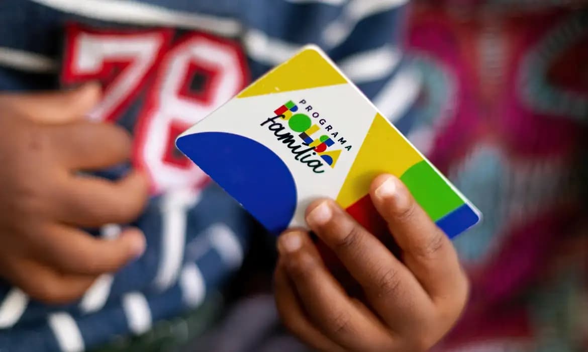 Bolsa Família terá pagamentos unificados em outubro por causa de previsão de efeitos do El Niño