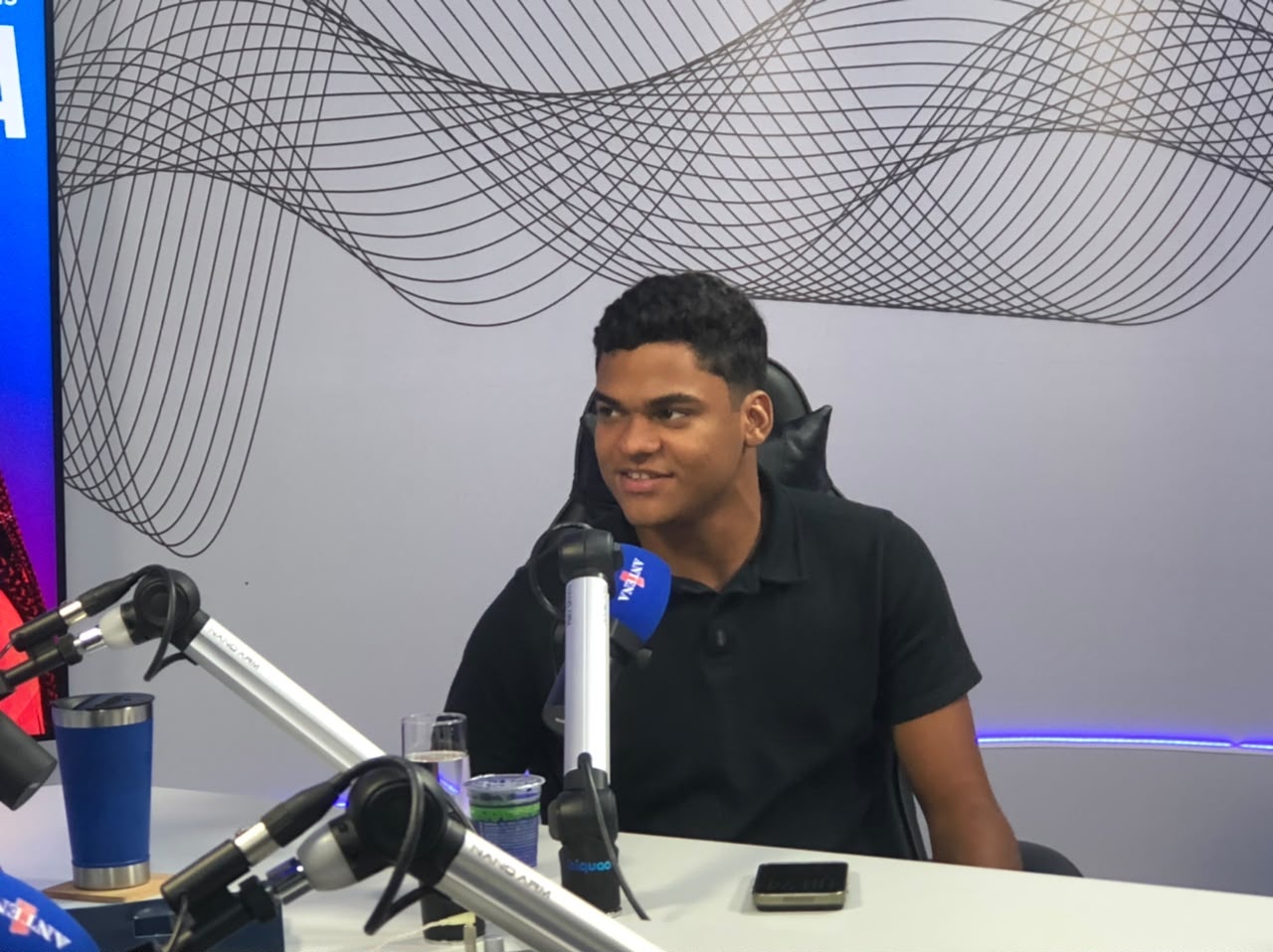 Sandro Filho nega “flerte” com bolsonarismo mas confirma apoio a Flávio