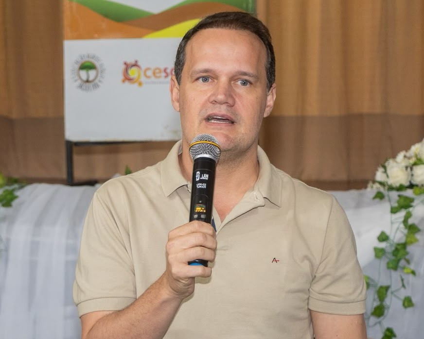 Júlio Pinheiro reforça cobrança de Lula para que Flávio Bolsonaro abra sigilos bancário e telefônico após debate