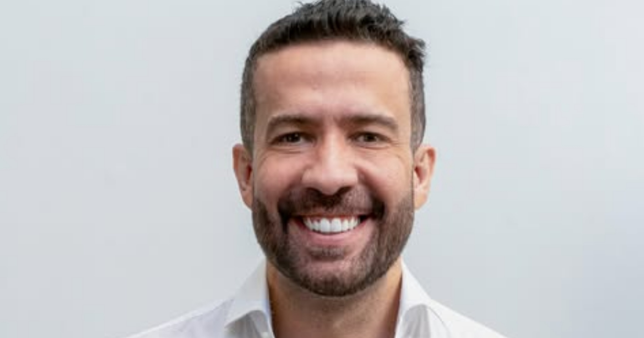 Após alta médica, André Janones afirma que extrema direita perdeu hegemonia nas redes