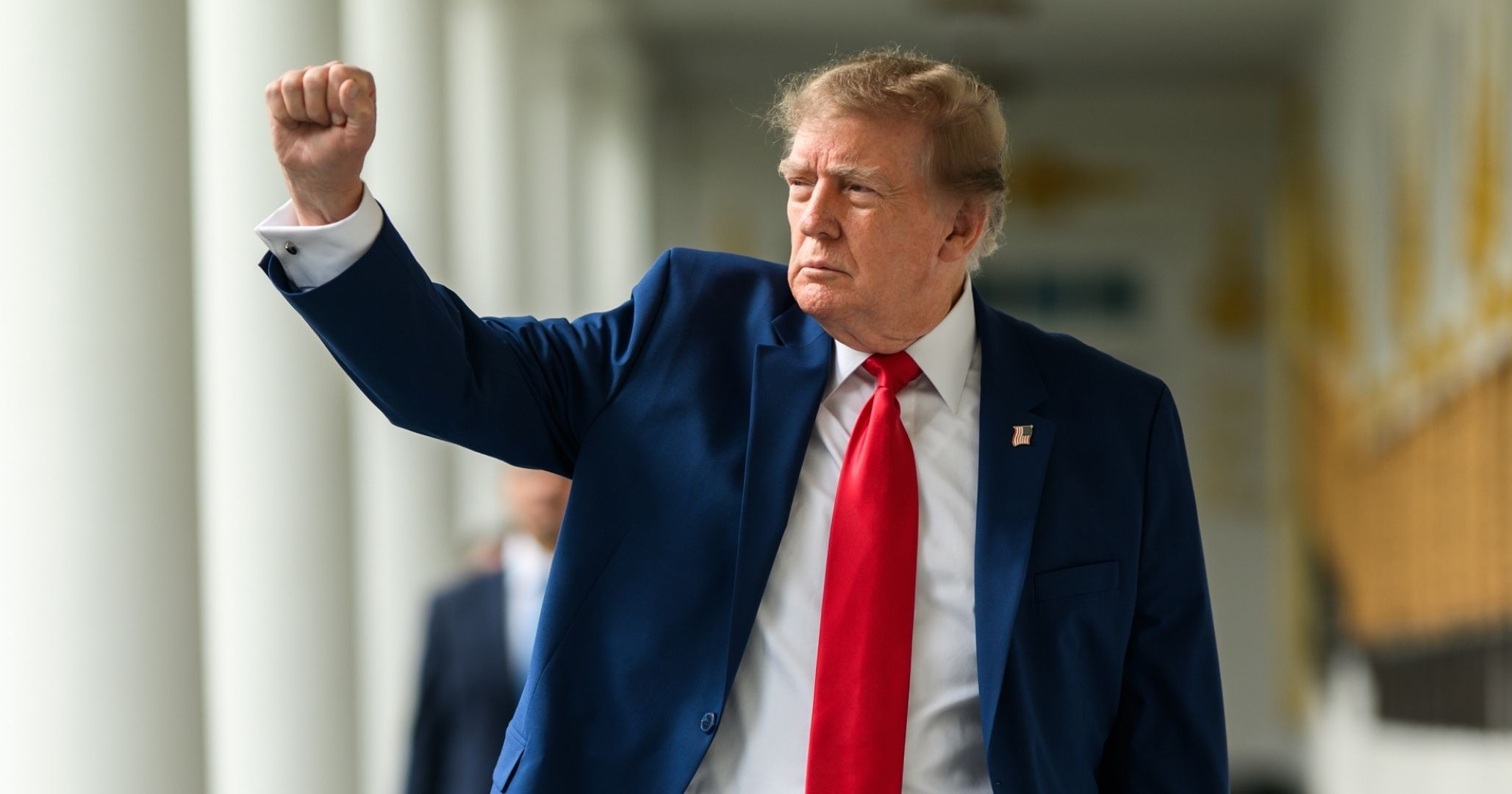 Suprema Corte dos EUA impede governo Trump de suspender tratamentos para presos trans