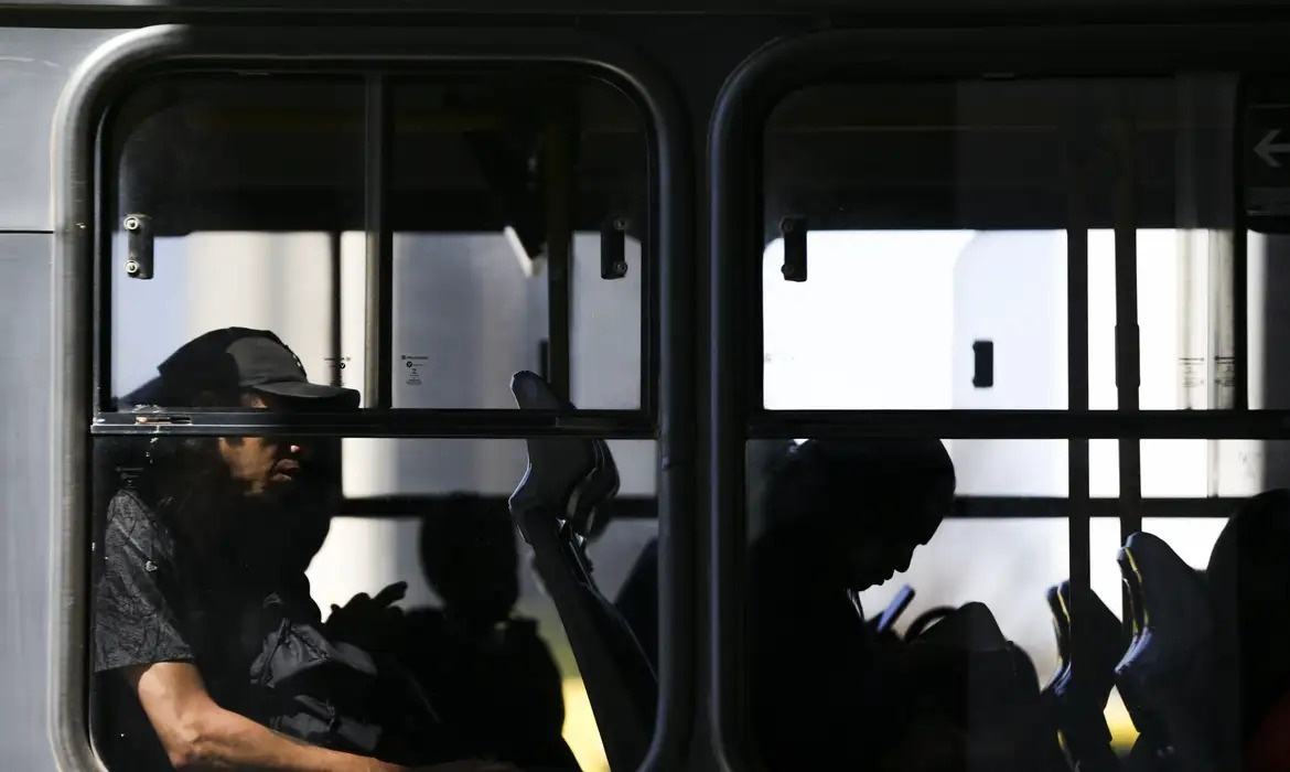 Bahia tem transporte gratuito para eleitores no segundo turno