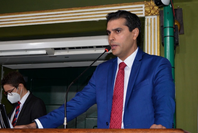 União Brasil convida Alexandre Aleluia a voltar ao partido após apoio para presidência da Câmara de Salvador