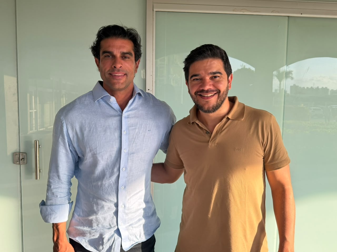 Aleluia ganha apoio do líder do PSDB, Daniel Alves, e aplia maioria na disputa pela presidência da Câmara de Salvador