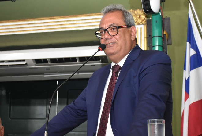 PDT aciona STF contra decisão de Gilmar Mendes que barra recondução de Carlos Muniz na CMS