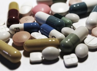 Anvisa suspende medicamentos para tratar HIV e herpes