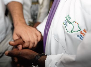 Com saída de Cuba, conselho de Medicina afirma que há médicos brasileiros no país