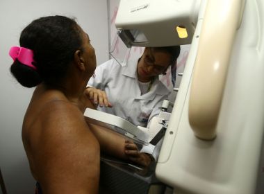 Estudo revela que mulheres com câncer de mama têm dificuldade de voltar ao trabalho