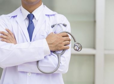 Prefeitura de SSA convoca 70 médicos, 2 enfermeiros e 2 dentistas aprovados em concurso