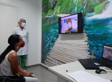 Familiares e pacientes aprovam a sala virtual e se emocionam durante encontro no HRCC