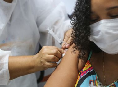 Pouco mais de 1% dos baianos recebeu a segunda dose da vacina contra a Covid-19