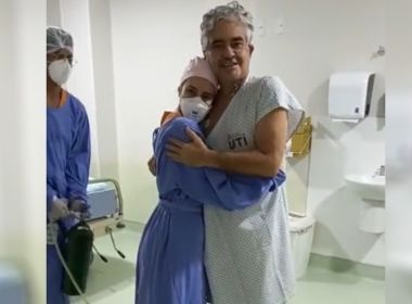 Médica dança forró com paciente que se curou da Covid-19 após 94 dias internado