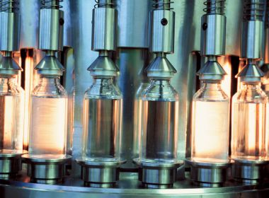 Governo comprou vacina indiana Covaxin por preço 1.000% mais alto