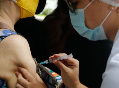 Fiocruz aponta melhora em taxas de ocupação de UTI Covid com avanço da vacinação