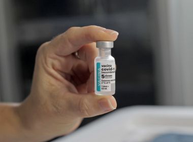 Oxford/AstraZeneca: Bahia recebe mais de 280 mil doses de vacina nesta sexta-feira