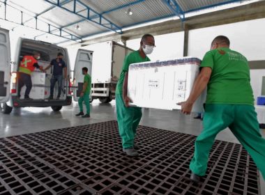 Sesab mudou critério do MS para não prejudicar cidades baianas ao distribuir doses