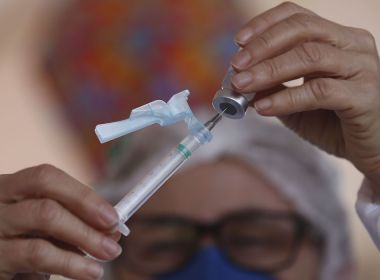 Salvador tem 52% da população totalmente imunizada e 96% com a 1ª dose