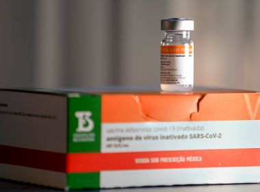 Municípios da BA vão devolver lotes de Coronavac interditados; 4 mil doses foram aplicadas