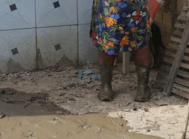 Epidemiologista alerta sobre riscos de doenças em meio a fortes chuvas no Sul da Bahia