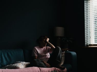 Novo protocolo da Covid-19 indica quantos dias cada pessoa deve se isolar