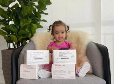 Medicamento faz crianças com acondroplasia crescerem até 1,5 cm por ano