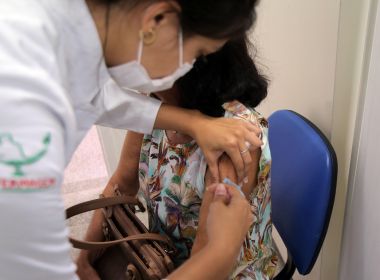Vacina contra a gripe pode reduzir risco de AVC, sugere estudo