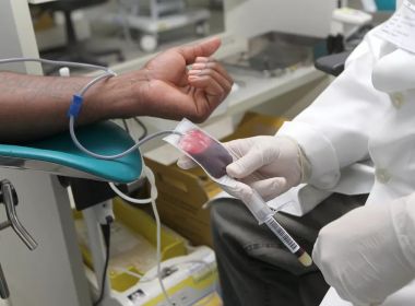 Campus de Medicina da FTC recebe posto do Hemoba para doação de sangue