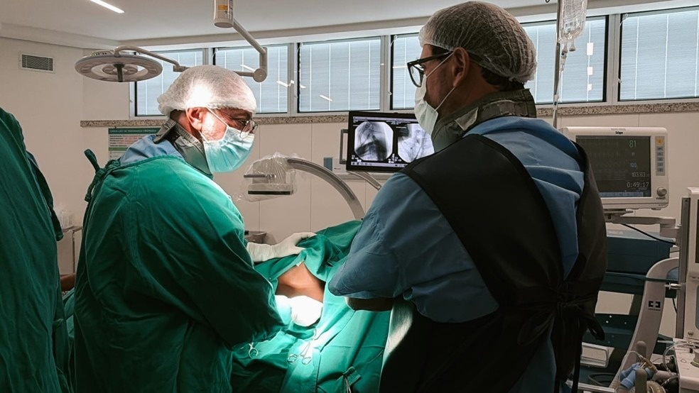 Paciente que ficou paraplégico em tentativa de assalto é o segundo a receber polilaminina na Bahia