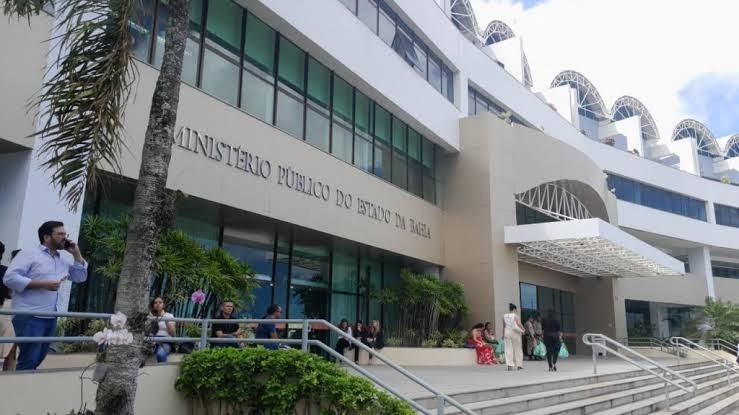 Ministério Público investiga possíveis irregularidades em clínica veterinária de Salvador